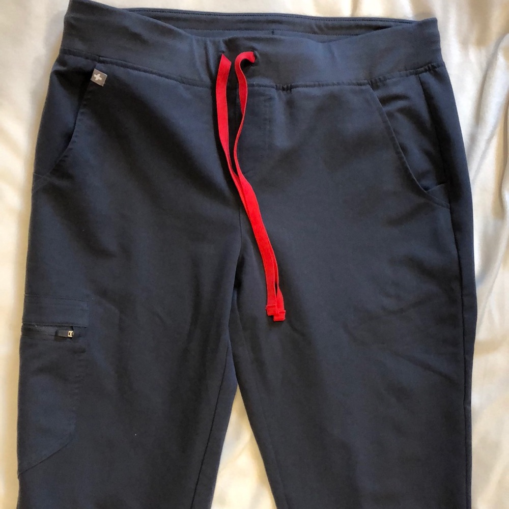 High waisted med charcoal jogger scrub pants
